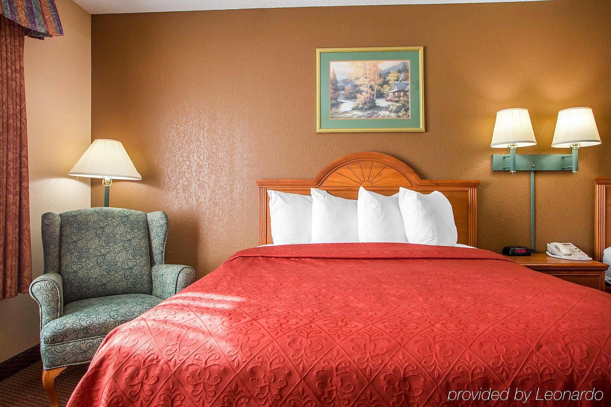 Hotel Comfort & North Dayton