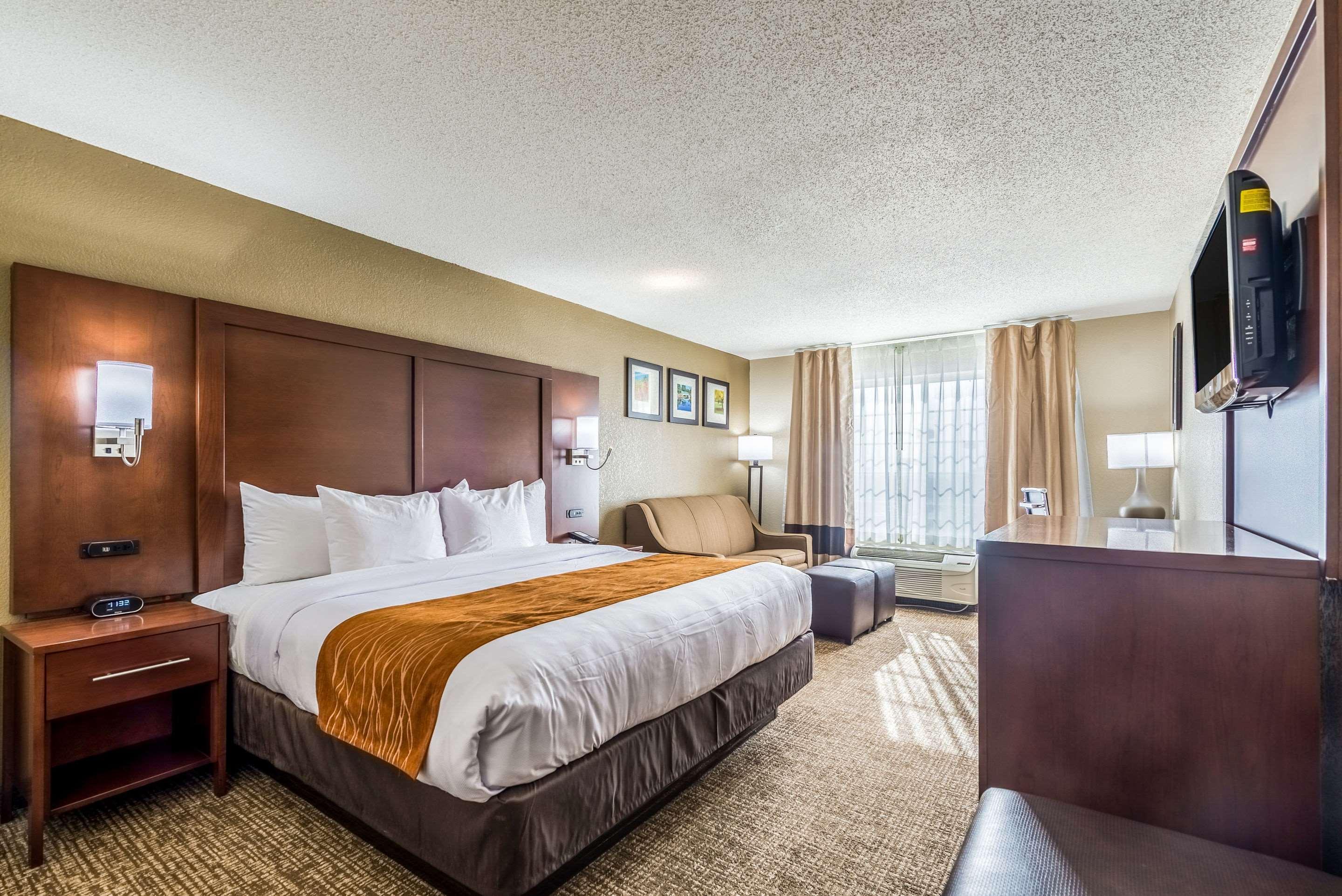 Hotel Comfort & North