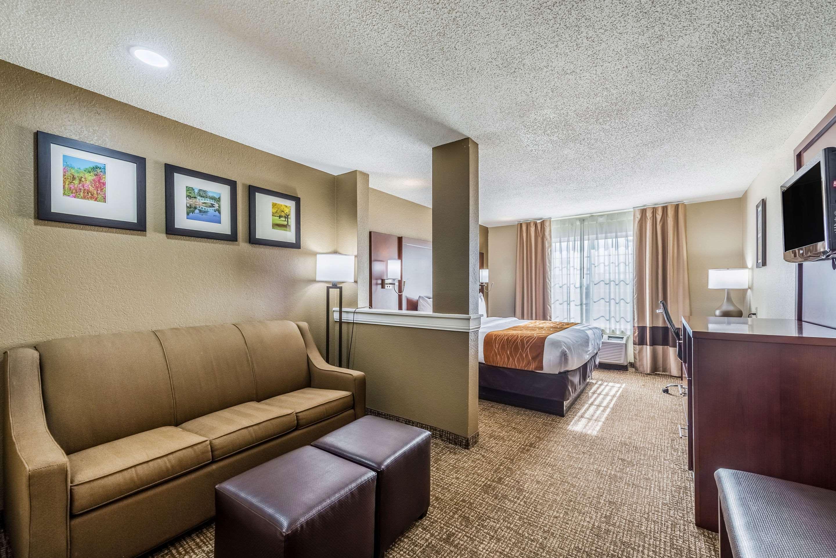 Comfort & North Hotel Dayton