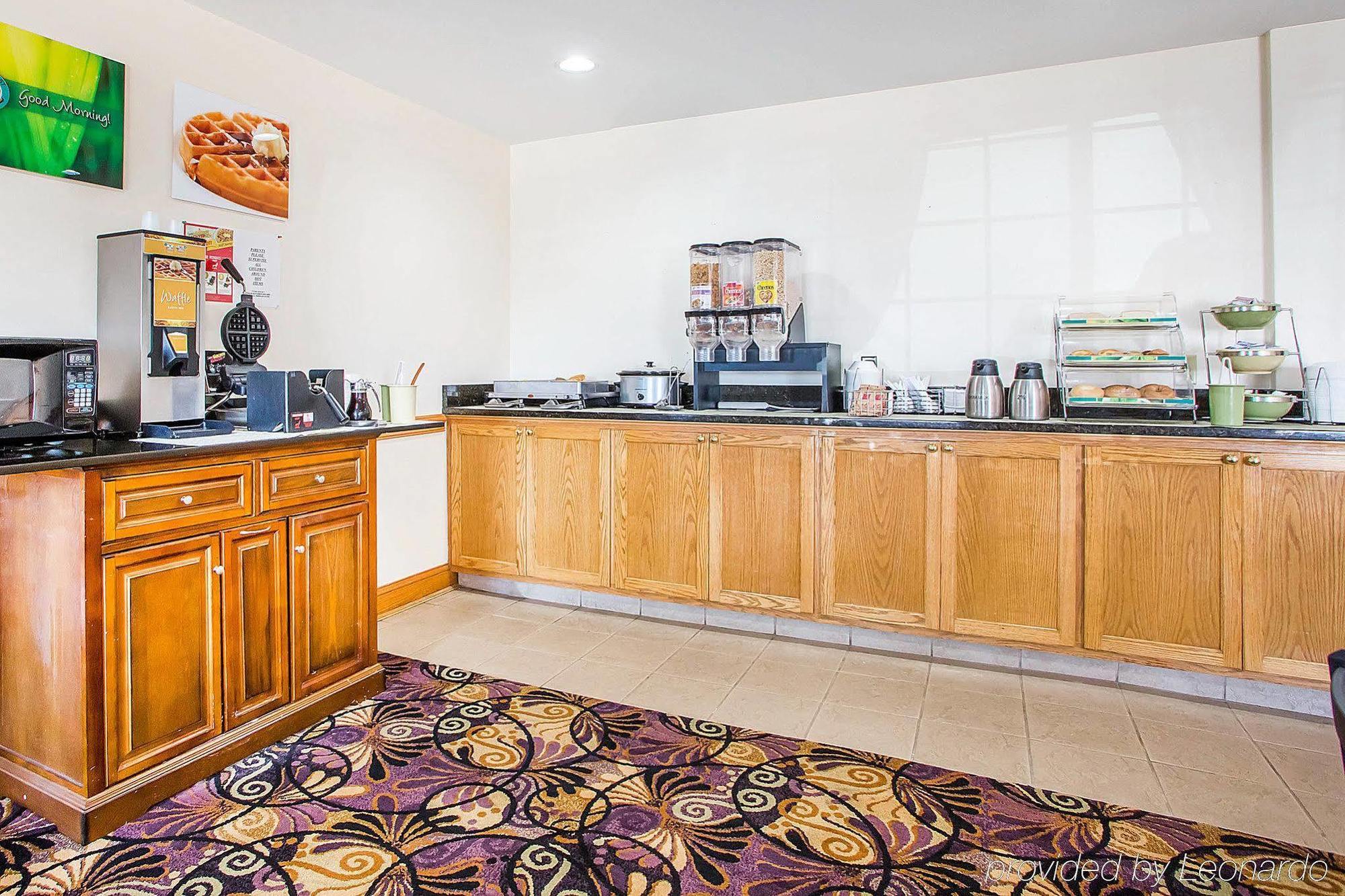 Hotel Comfort & North Dayton