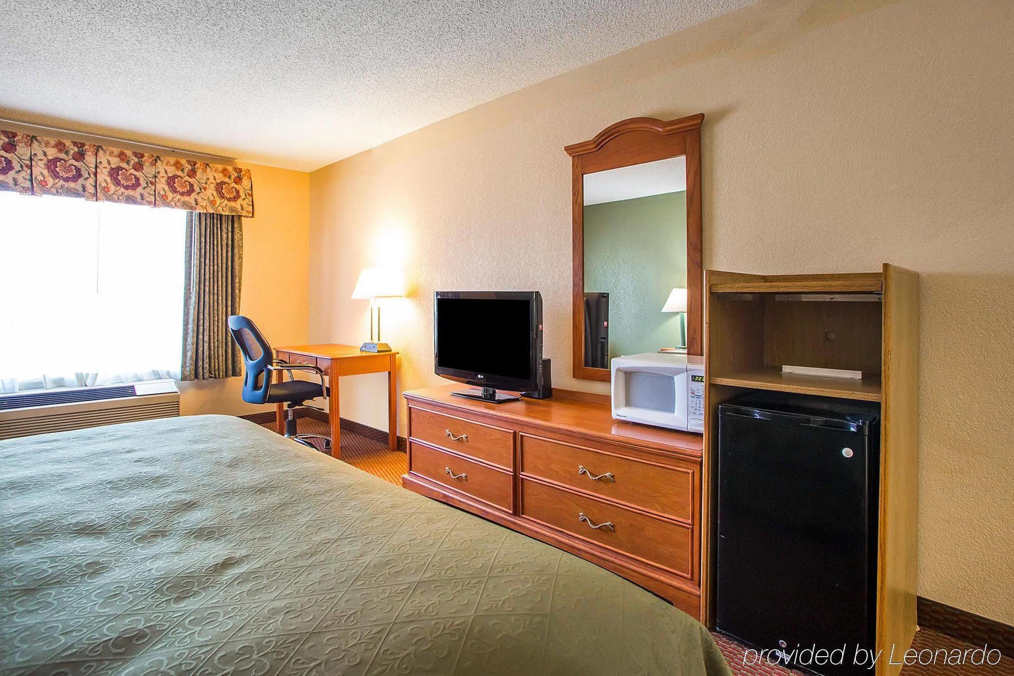 Hotel Comfort & North Dayton